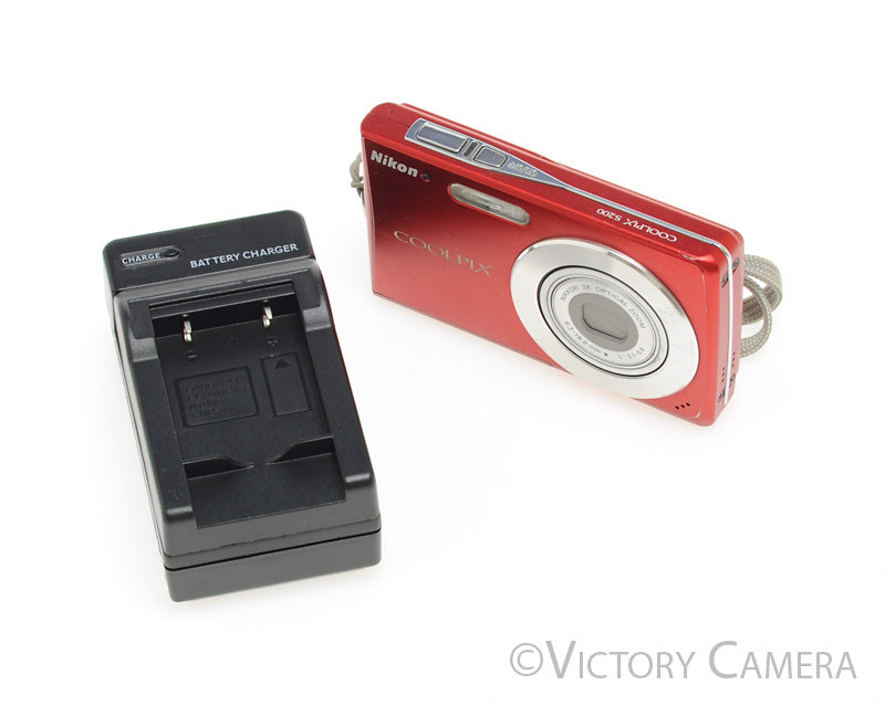 Nikon CoolPix S200 Red 7.1MP Digital Point & Shoot Camera [EXC]