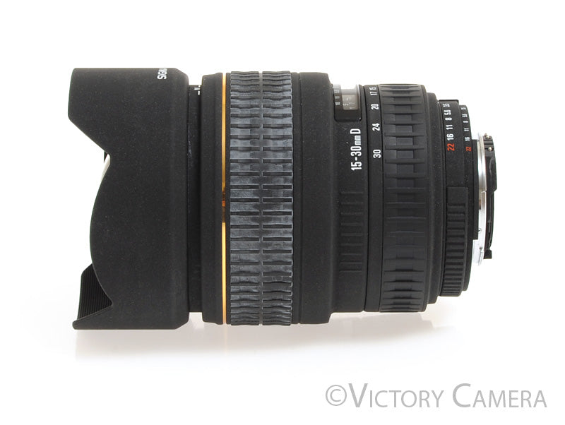 Sigma 15-30mm f3.5-4.5 DG EX IF Wide Angle Zoom Lens for Nikon F Mount