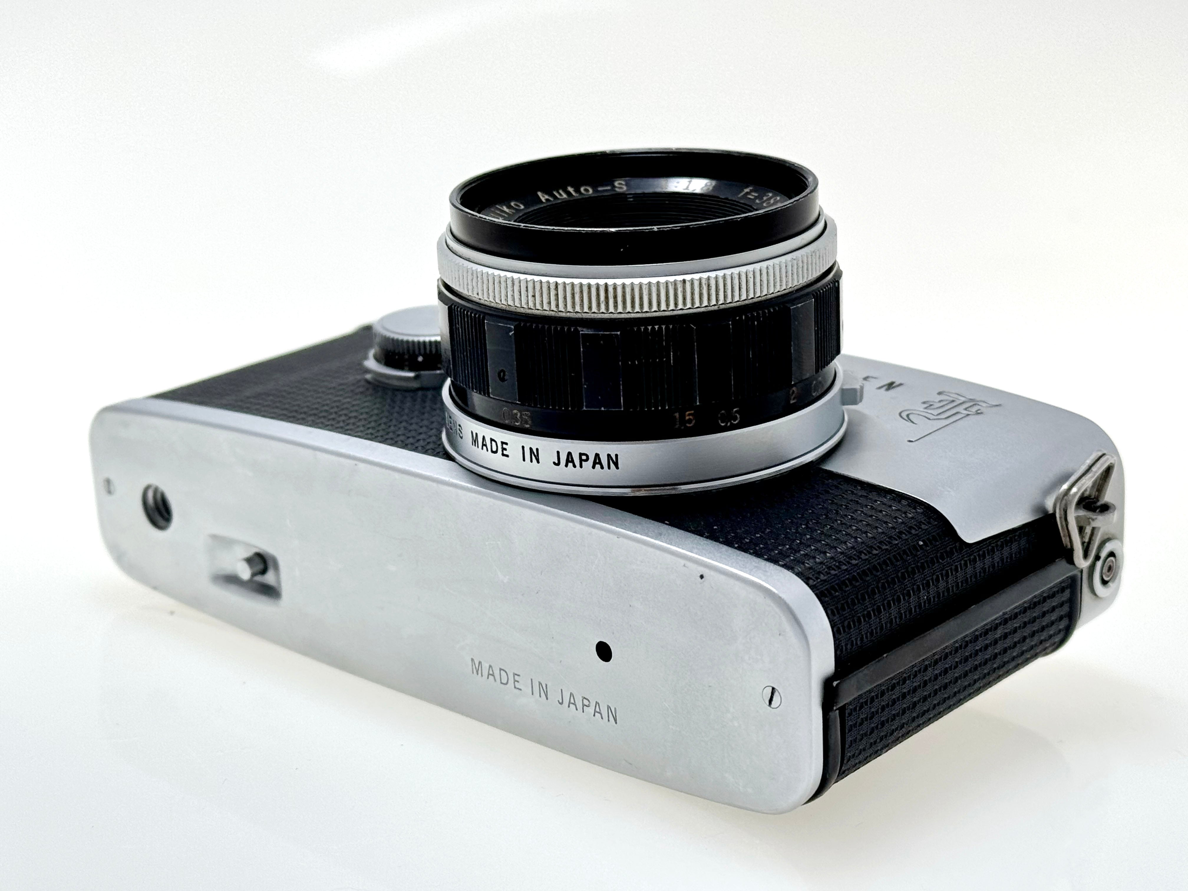 Vintage Olympus Pen F - Half-Frame Film Camera with Zuiko 38mm F1.8 Le