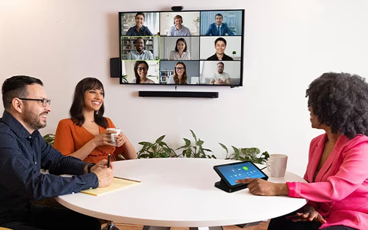 Lenovo（レノボ）ThinkSmart Bar（スピーカーマイク）後継機・製品情報