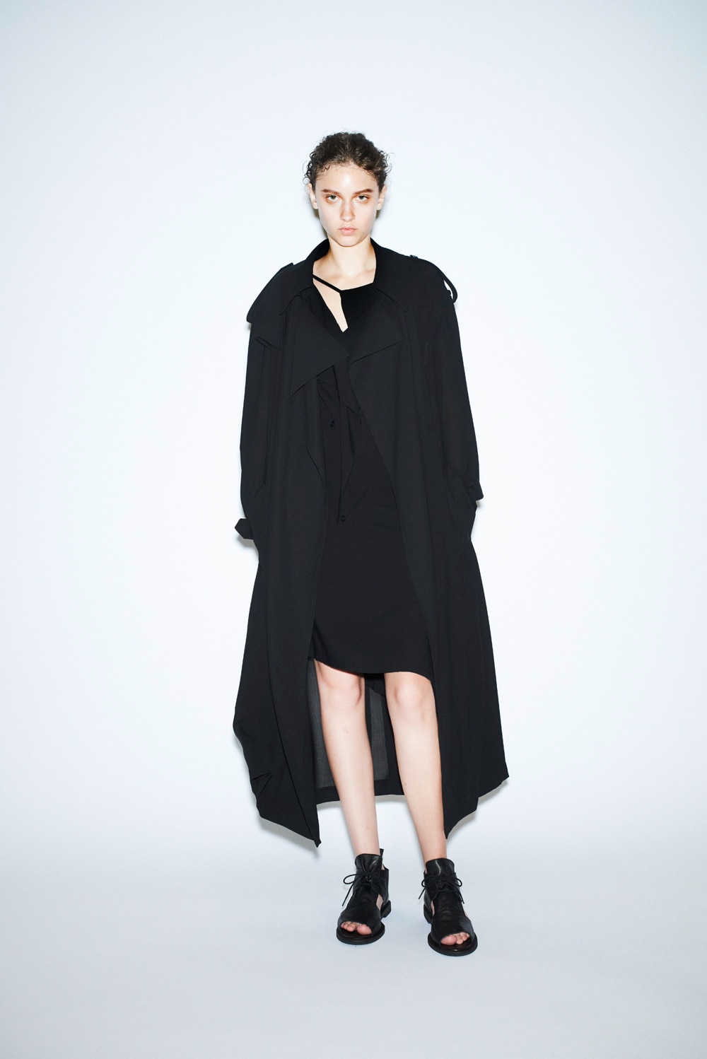 SPRING / SUMMER 2025 | Yohji Yamamoto (ヨウジヤマモト) Official Site