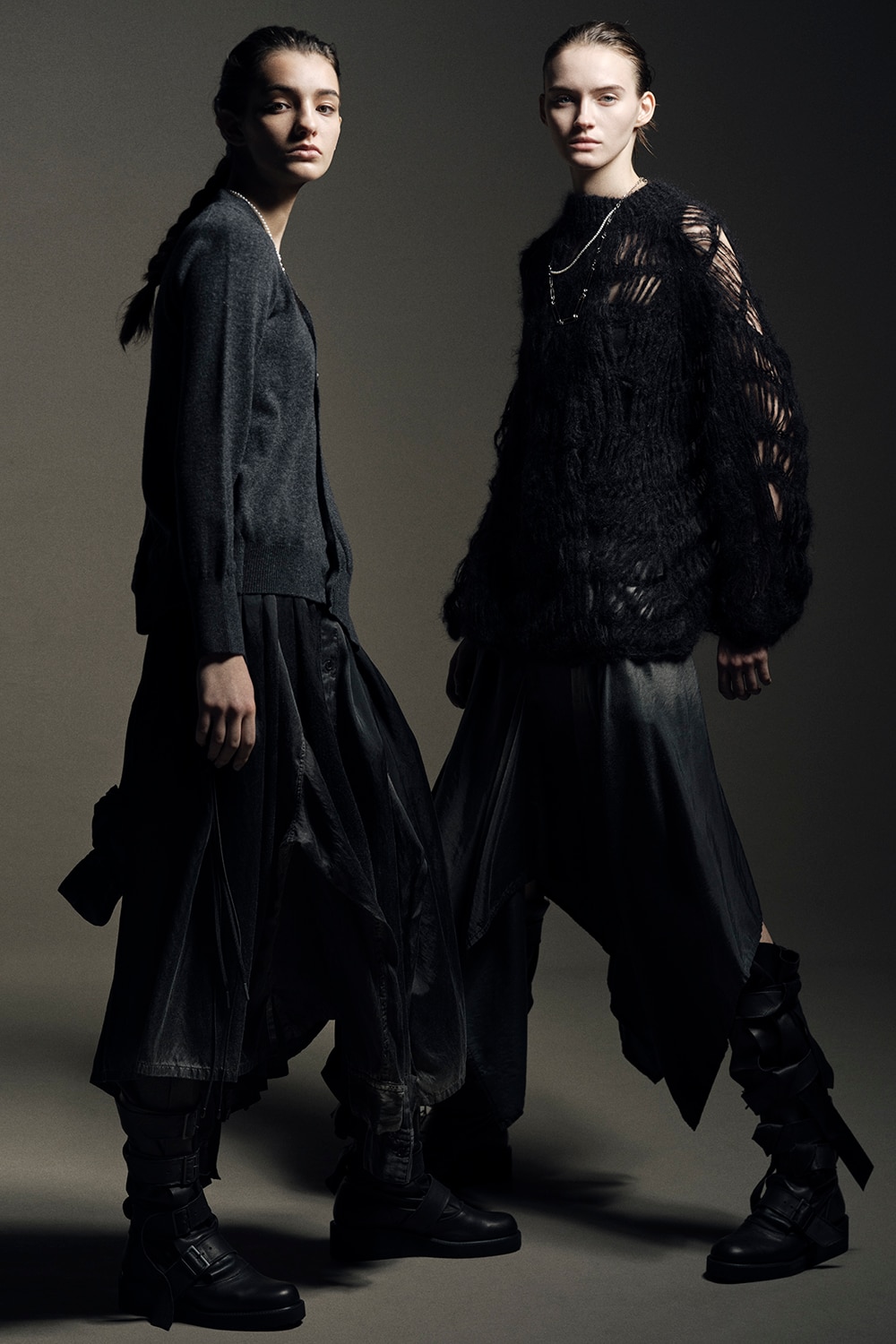 AUTUMN / WINTER 2025-26 | Yohji Yamamoto (ヨウジヤマモト) Official