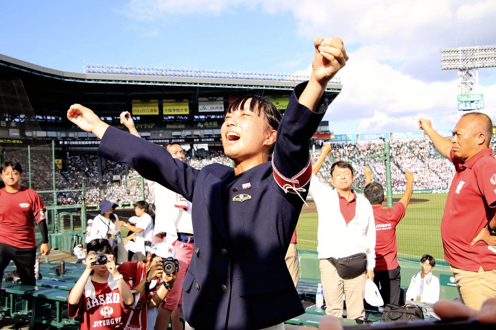 高校野球：早稲田実「応援委員会」主将・土井あすみさん、女子で初めて