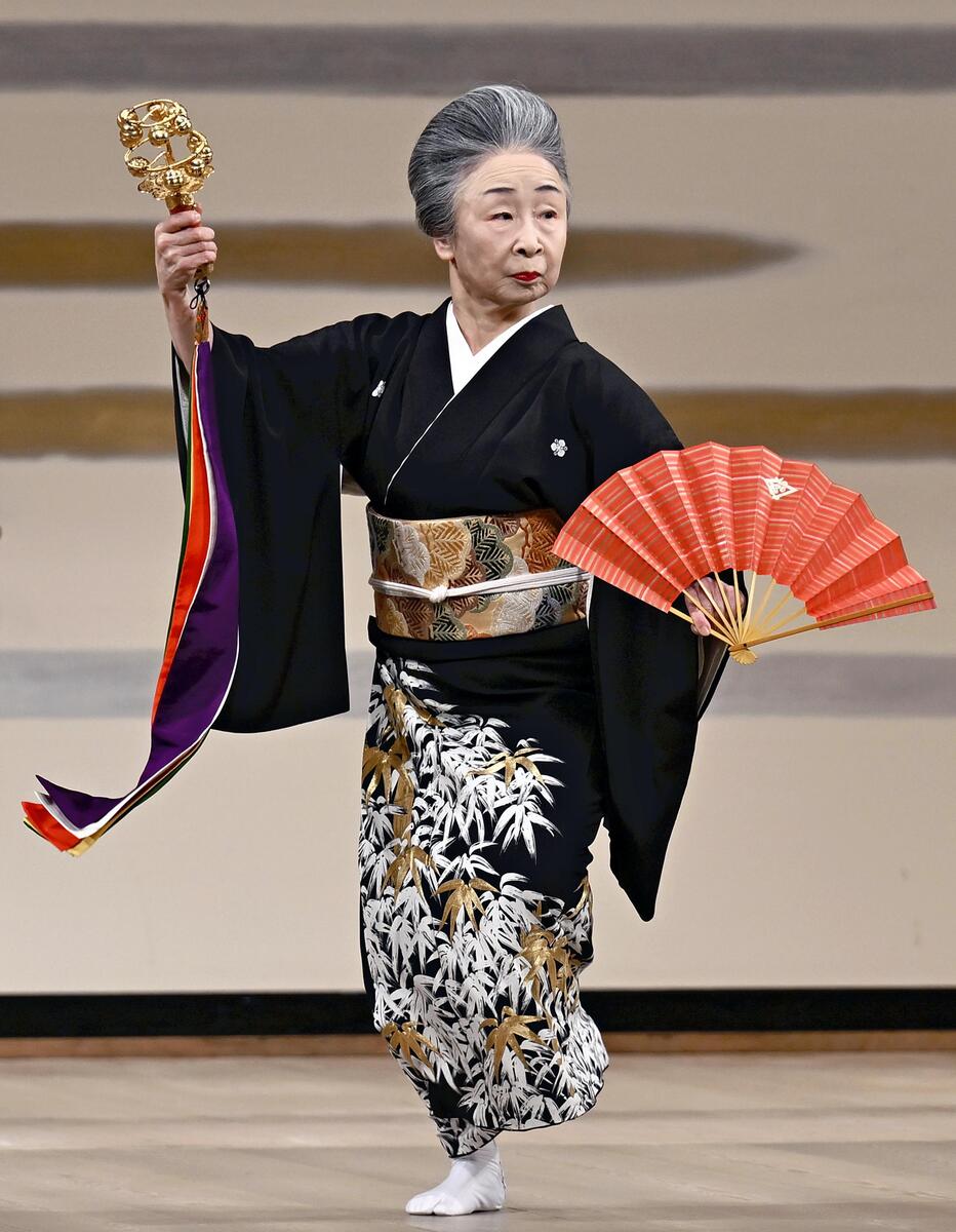 華やかに芸舞妓が今年1年間の切磋琢磨を誓う…4花街で始業式 : 読売新聞