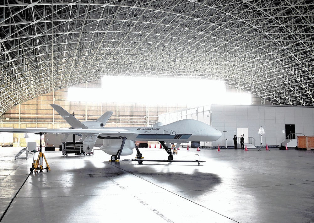 海上保安庁の無人機、拠点を青森から北九州空港に移転へ…2機増の5機