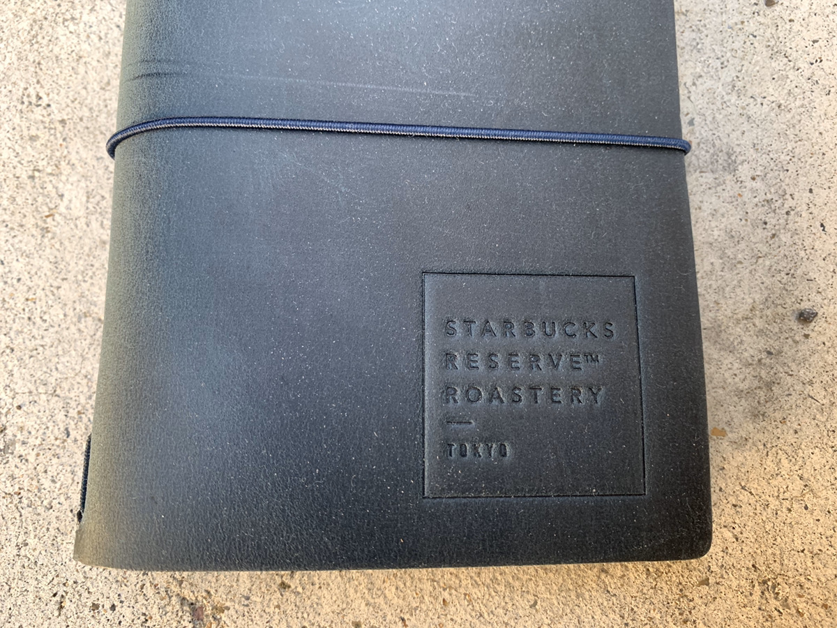 スタバコラボ・トラベラーズノートのパスポートサイズを買ったので