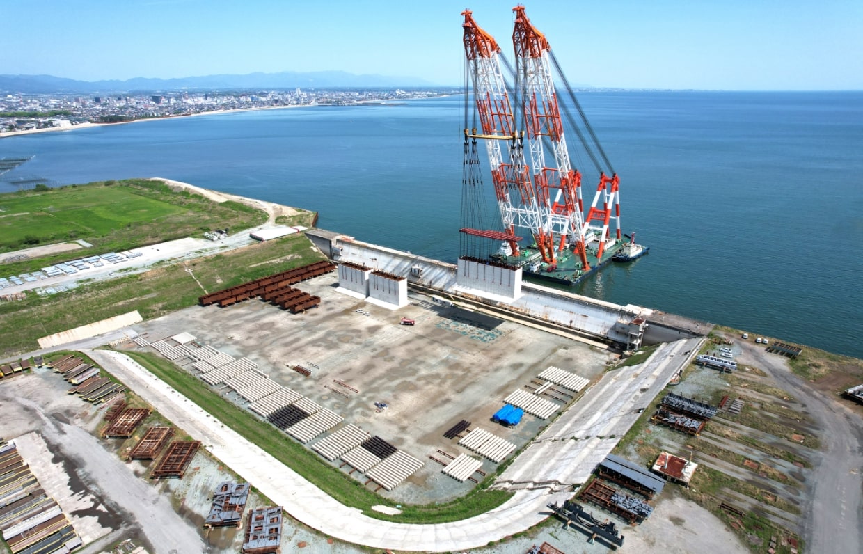 海翔｜作業船紹介｜寄神建設株式会社