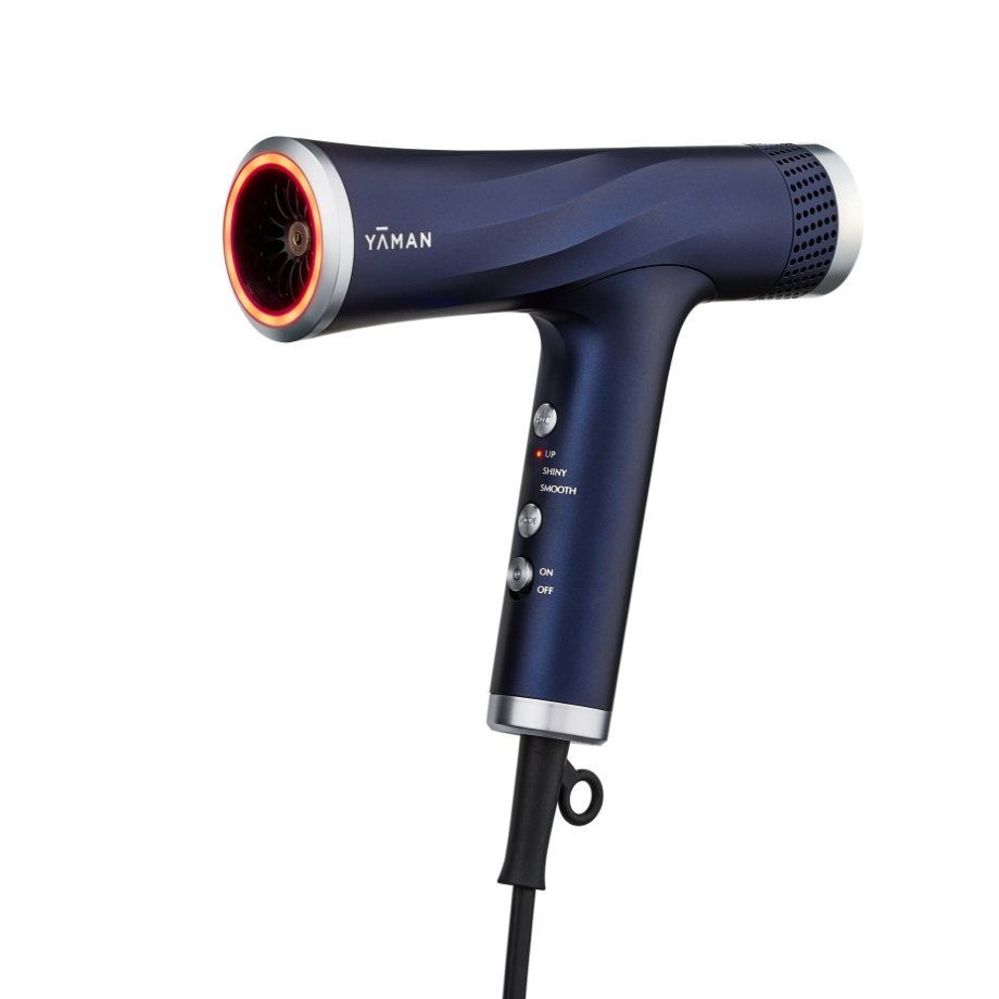 乾かすだけじゃない！スカルプケア付で髪の土台から美しく「リフト