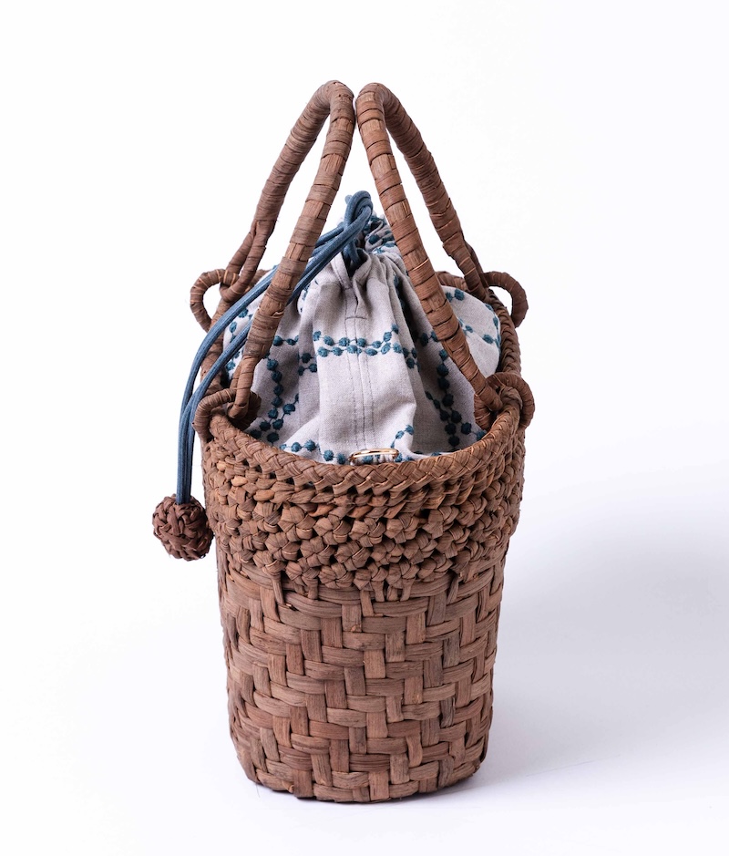 長野県大町市の山葡萄籠工房｜天然山葡萄籠の本格専門店