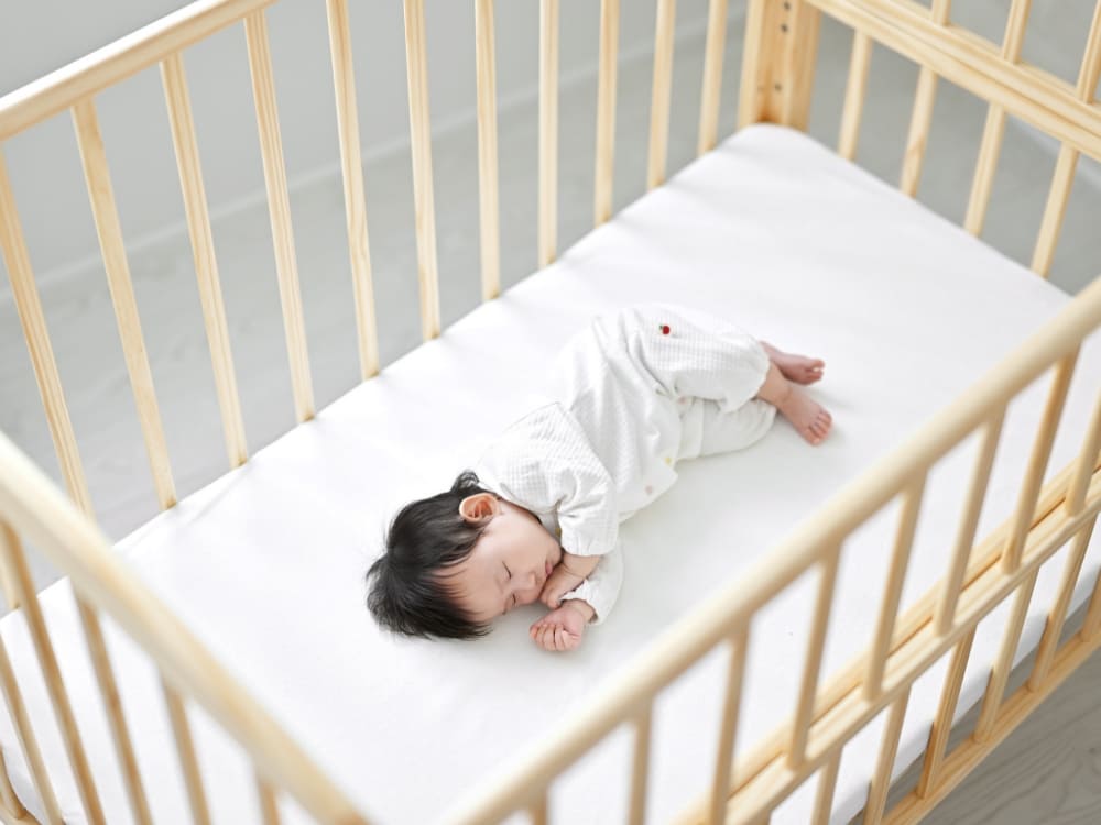 nommoc | yamatoya co.,ltd. ベビーチェア・ベビーベッド・キッズ家具