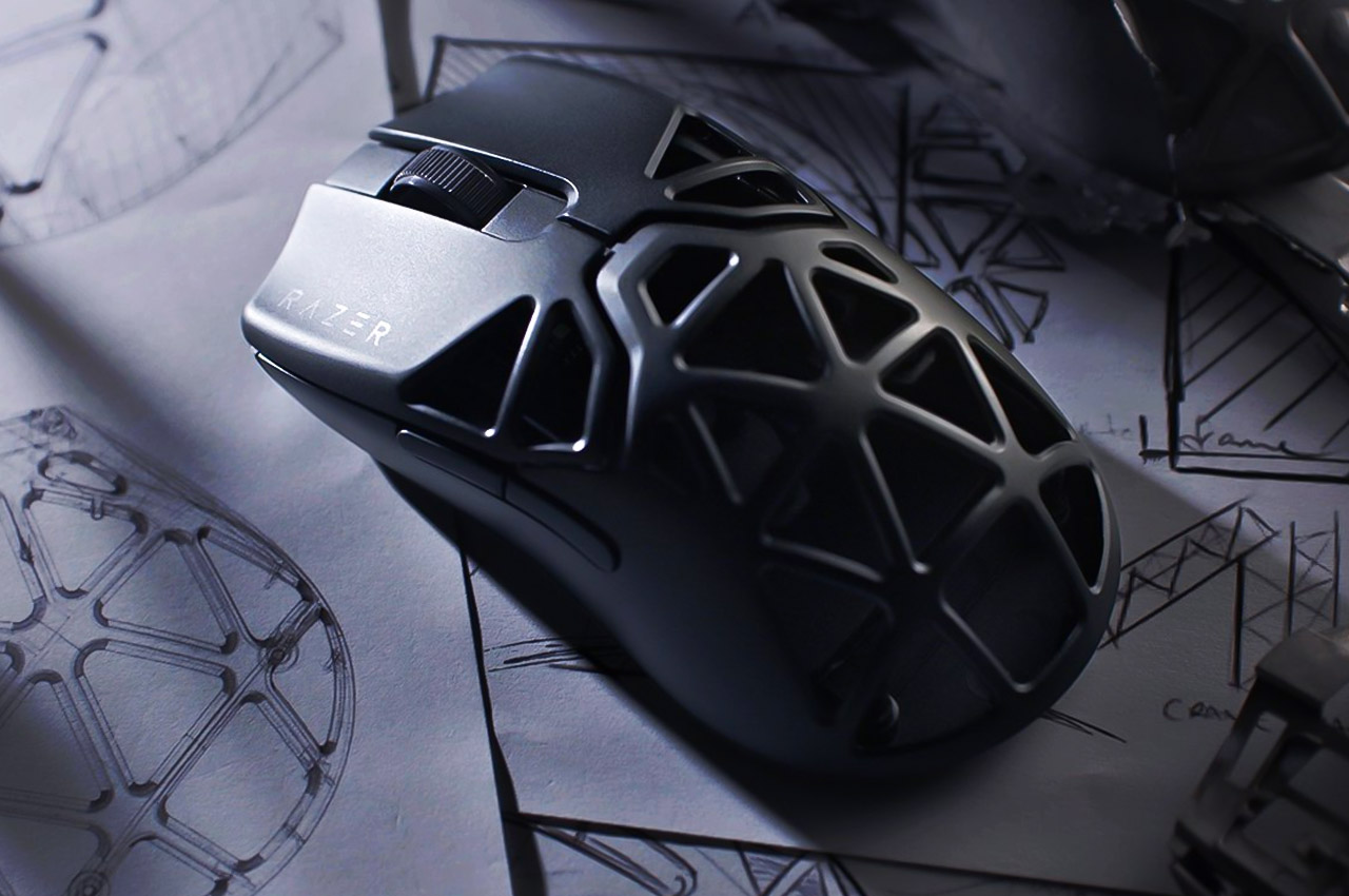 Ultra-Lightweight Razer Viper Mini Signature Edition gaming mouse