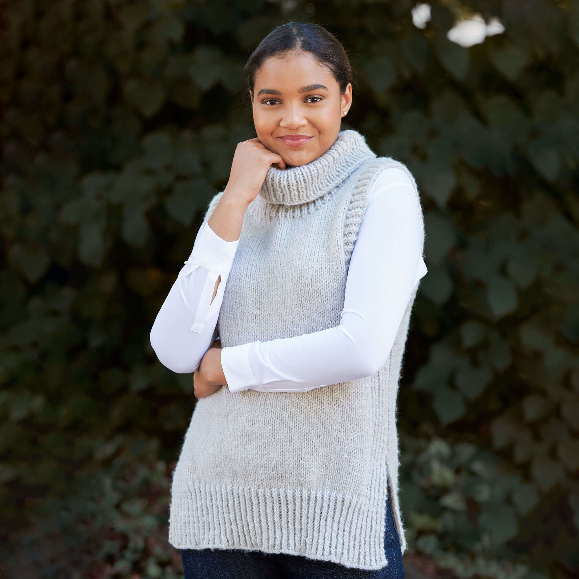 Free Easy Red Heart Turtleneck Vest with Side Slits Knitting