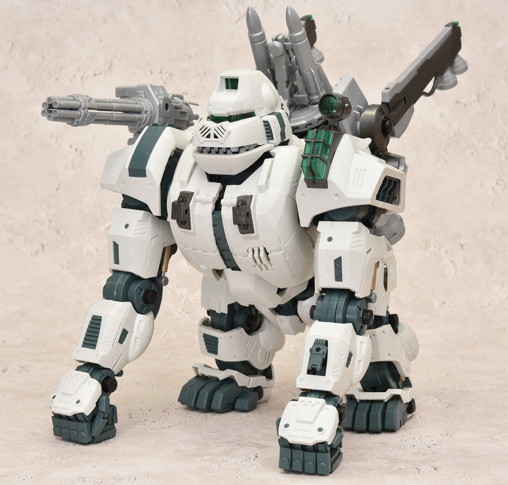 ゾイドZOIDS妄想戦記 アイアンコングイエティ組立品旧ゾイド EZ-015