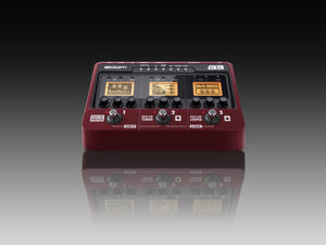 B3 Bass Effects & Amp Simulator Pedal | Zoom