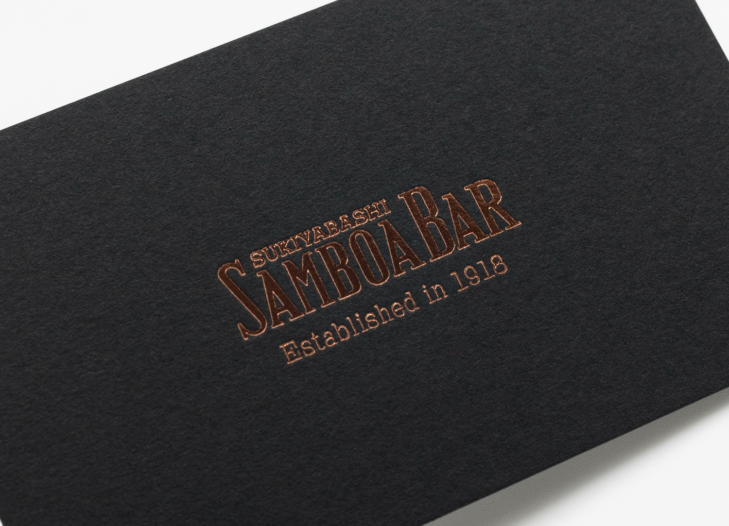 GAファイル（ブラック）を使用した箔押し名刺のご紹介です。 | 箔押し