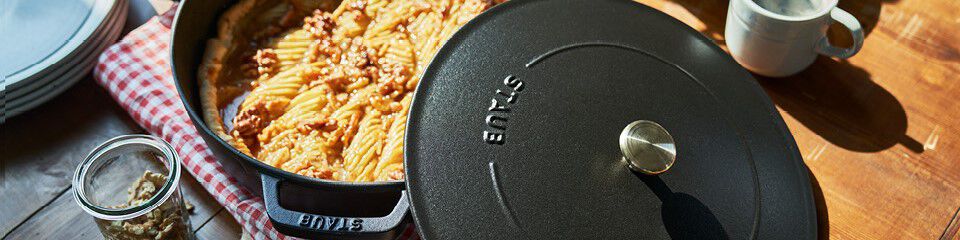 ブレイザーソテーパン| 鋳物ホーロー鍋| ストウブ(STAUB)公式通販