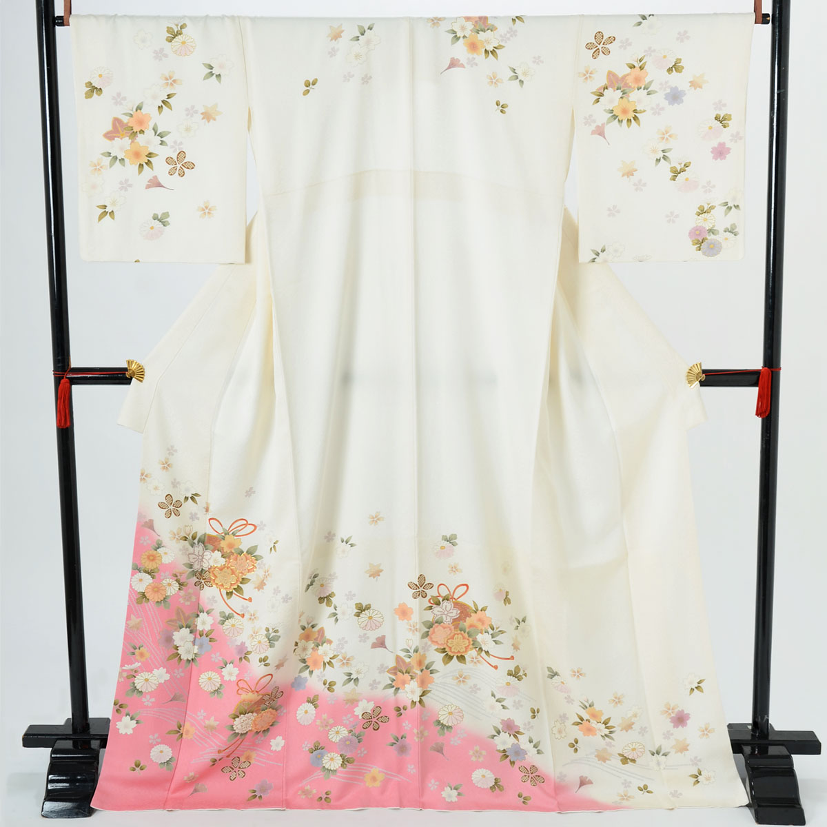 訪問着：H1051 白 桜楓紋に鈴 ピンクぼかし| 訪問着レンタル │ 京都