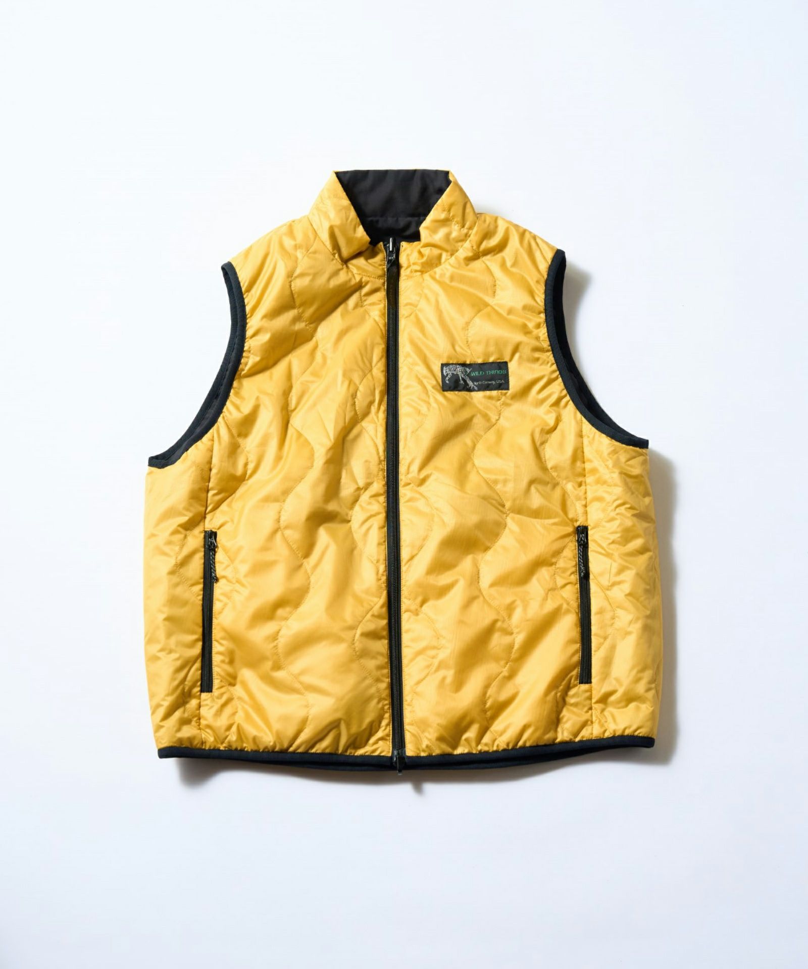 BRING×WILD THINGS 光電子中綿リバーシブルベスト│REVERSIBLE VEST