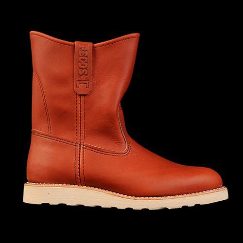 Acquire | HUMAN MADE adds a convenient update to two Red Wing classics
