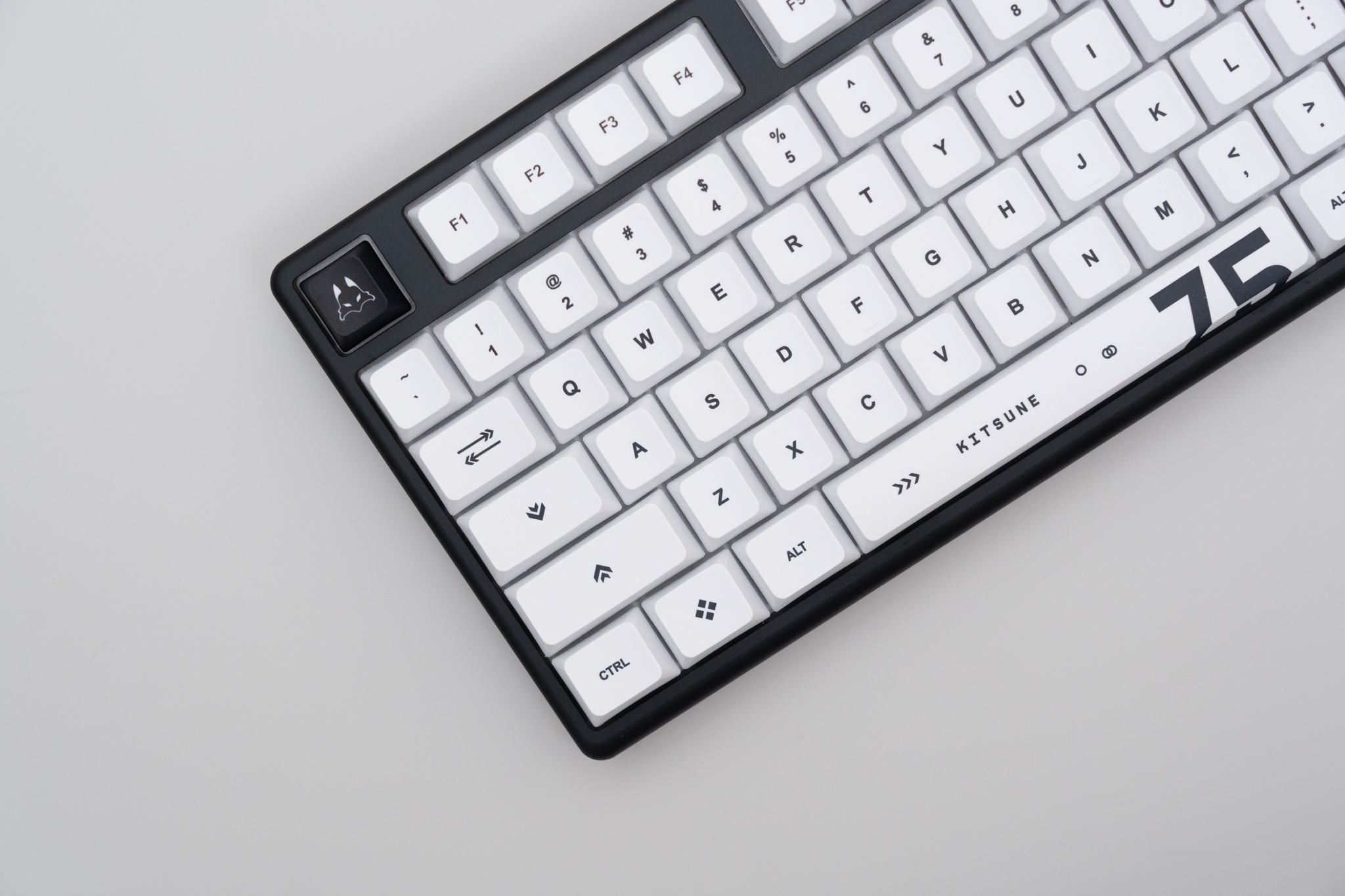 Arbiter Studio Polar 75 PRO レビュー：SOCD / ラピッドトリガー搭載