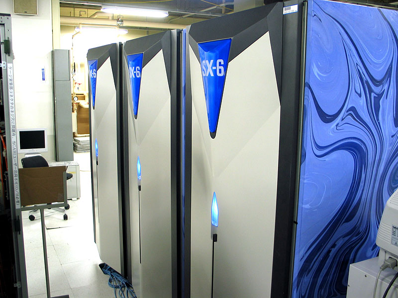 日本の名物コンピュータを訪ねて[8] スパコンを使えば、あなたも世界一