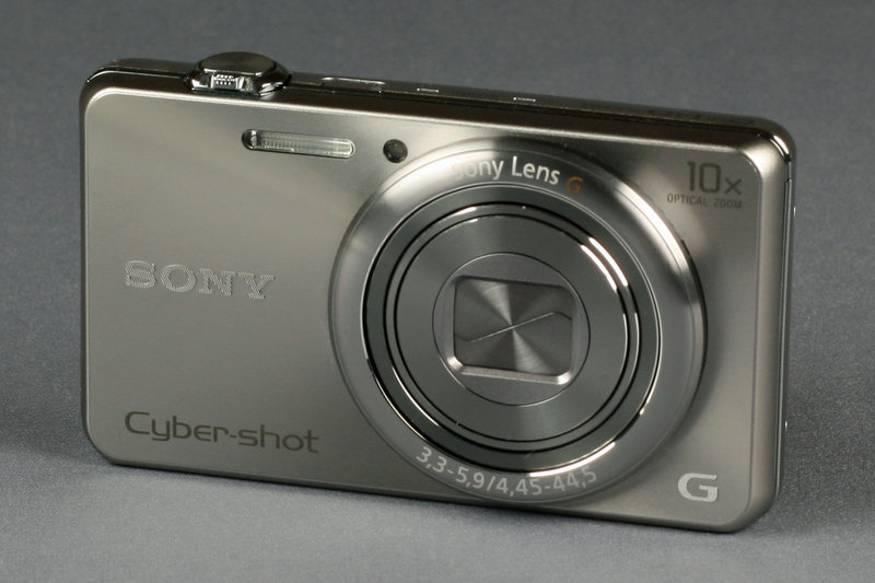 出先でもスマホに簡単転送できる「Cyber-shot DSC-WX200」 | 日経