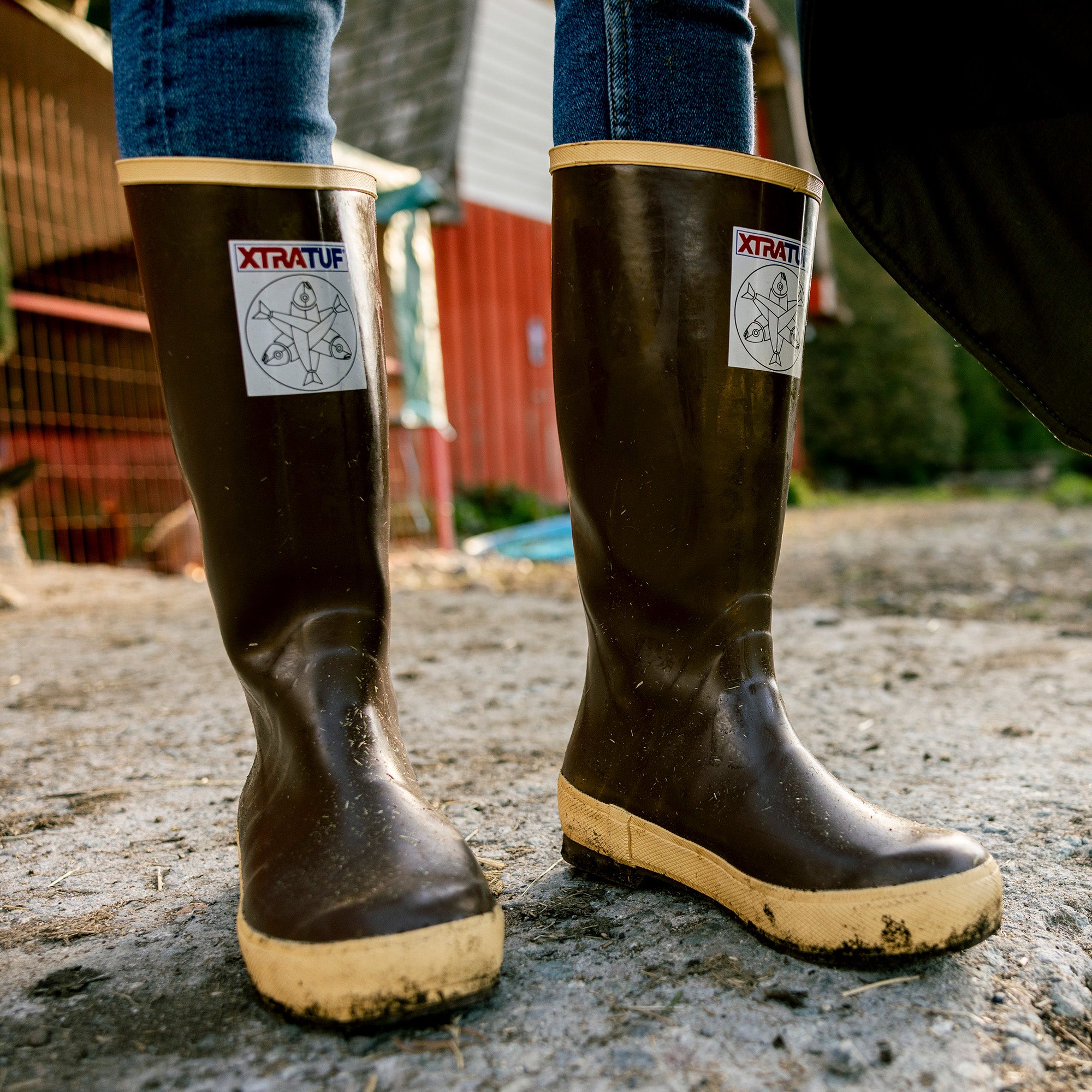 Women's Salmon Sisters 15