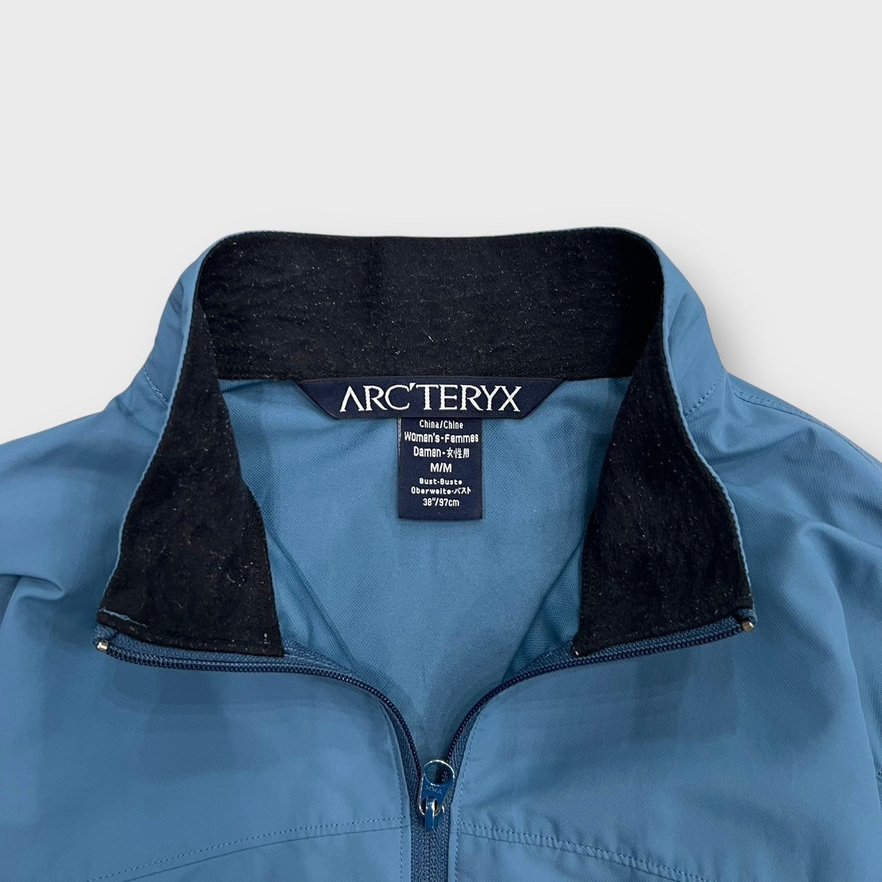 00's “ARC'TERYX” nylon zip up jacket – XXNT