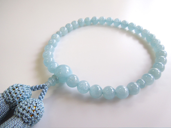 アクアマリン8mm片手数珠忘な草二五房共仕立 お数珠の安田念珠店へ