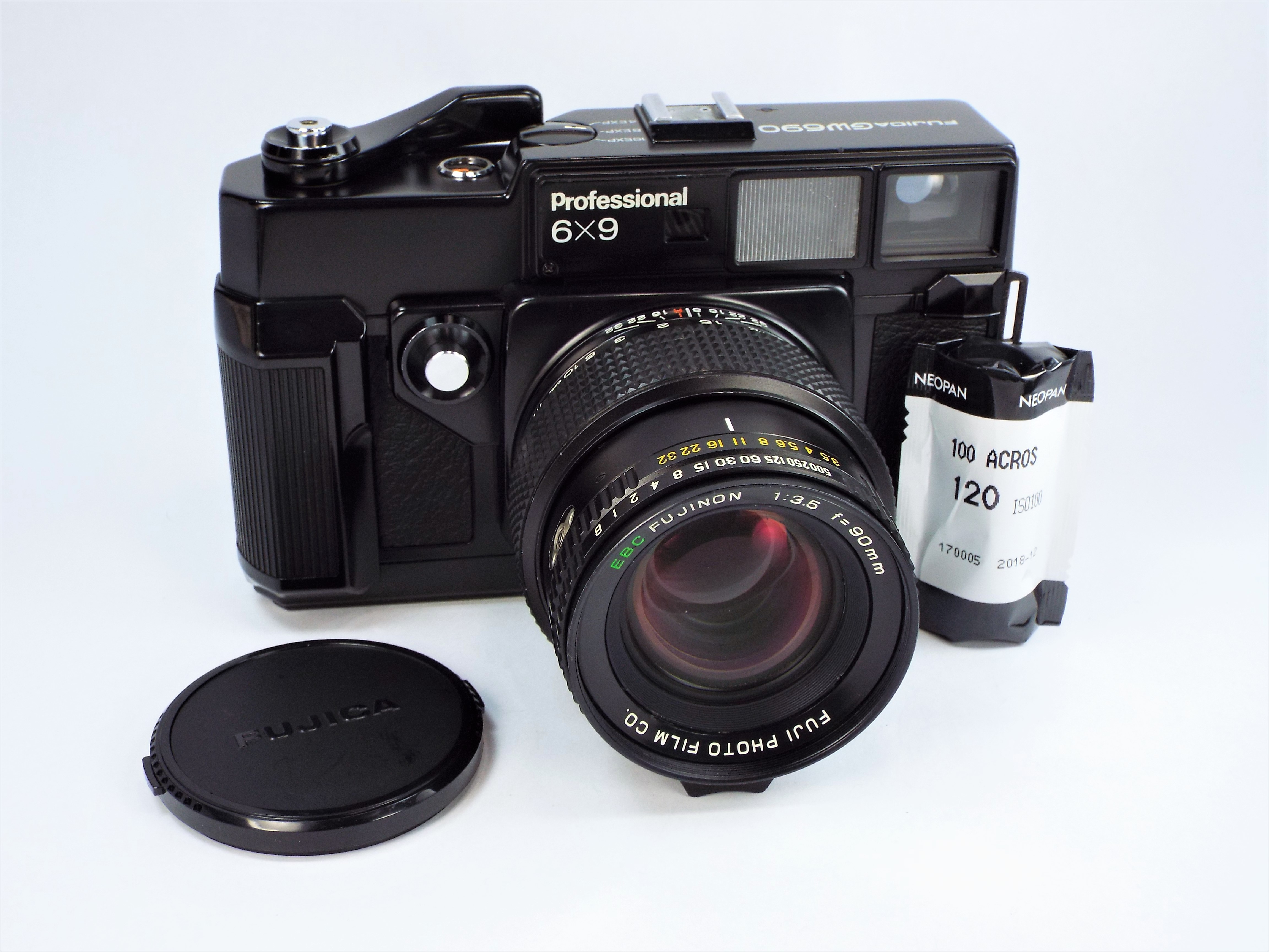 Fujica GW690 Professional – medium format photography on a grand