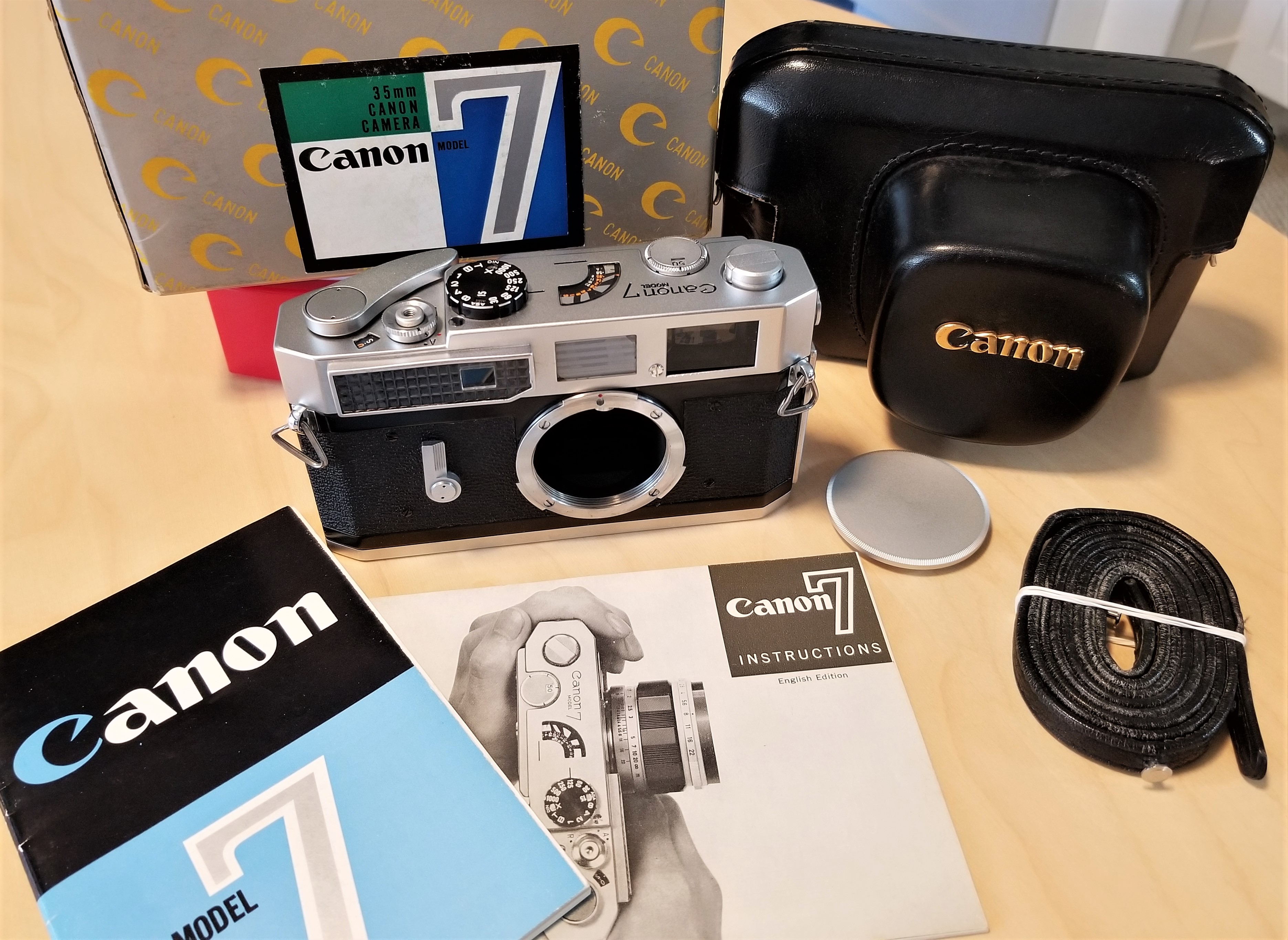 Canon Model 7 | Chasing Classic Cameras with Chris
