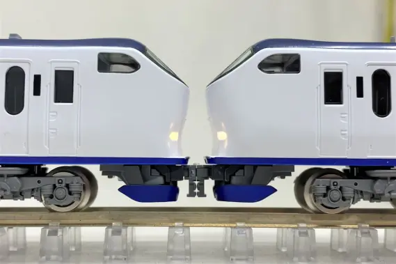 281系「はるか」3両編成が入線しました。TOMIX 98673 3両増結セット