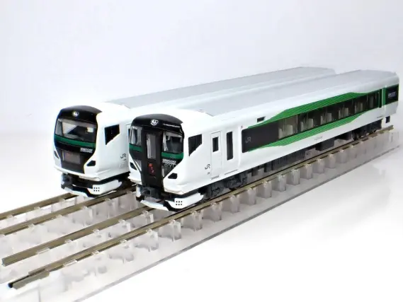 E257系5000番台が入線しました。KATO 10-1883 9両セット | NGaugeJP