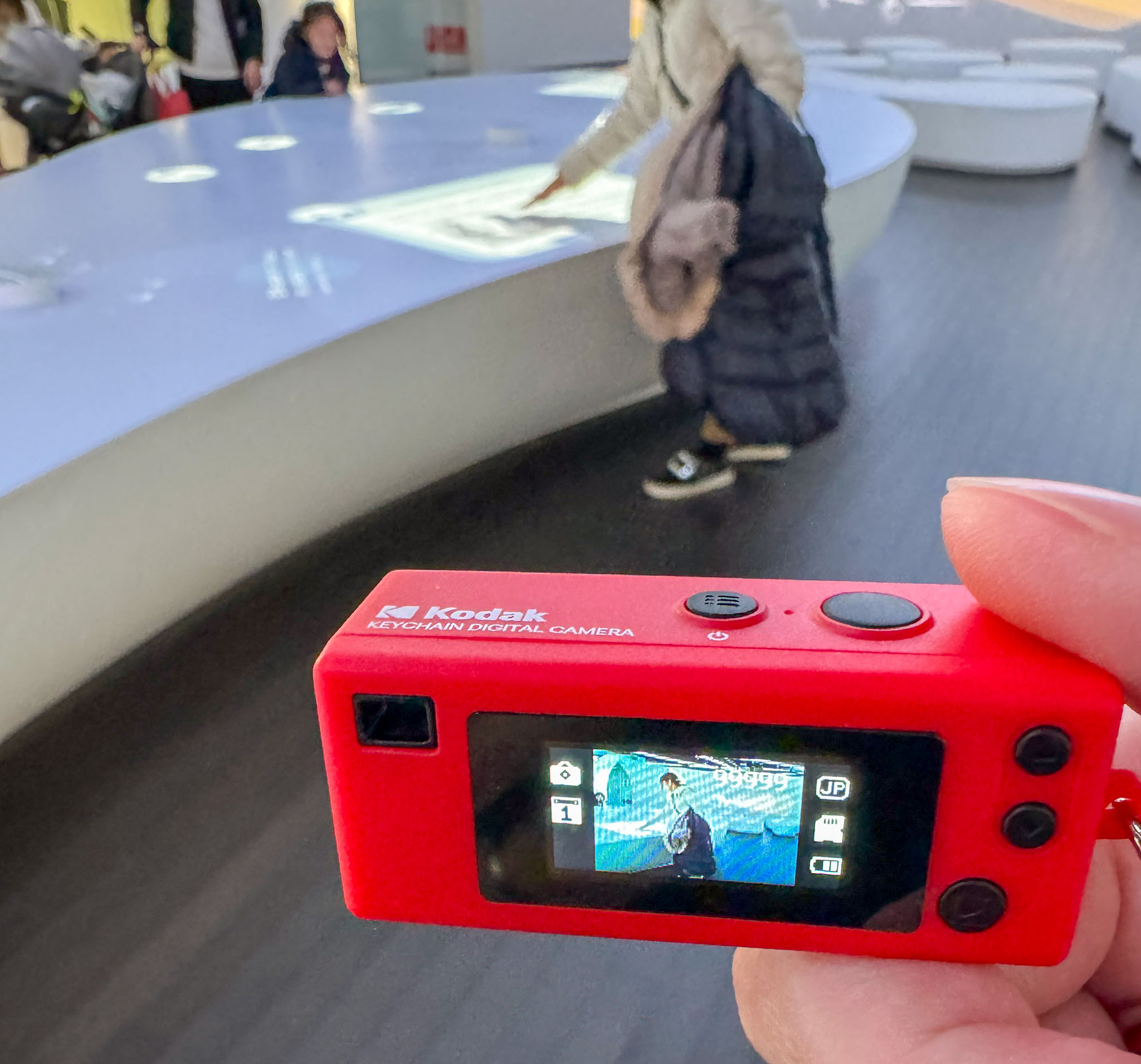 Kodak Charmera - Keychain Digital Camera - 晴れ時々ジャズ、雨のち