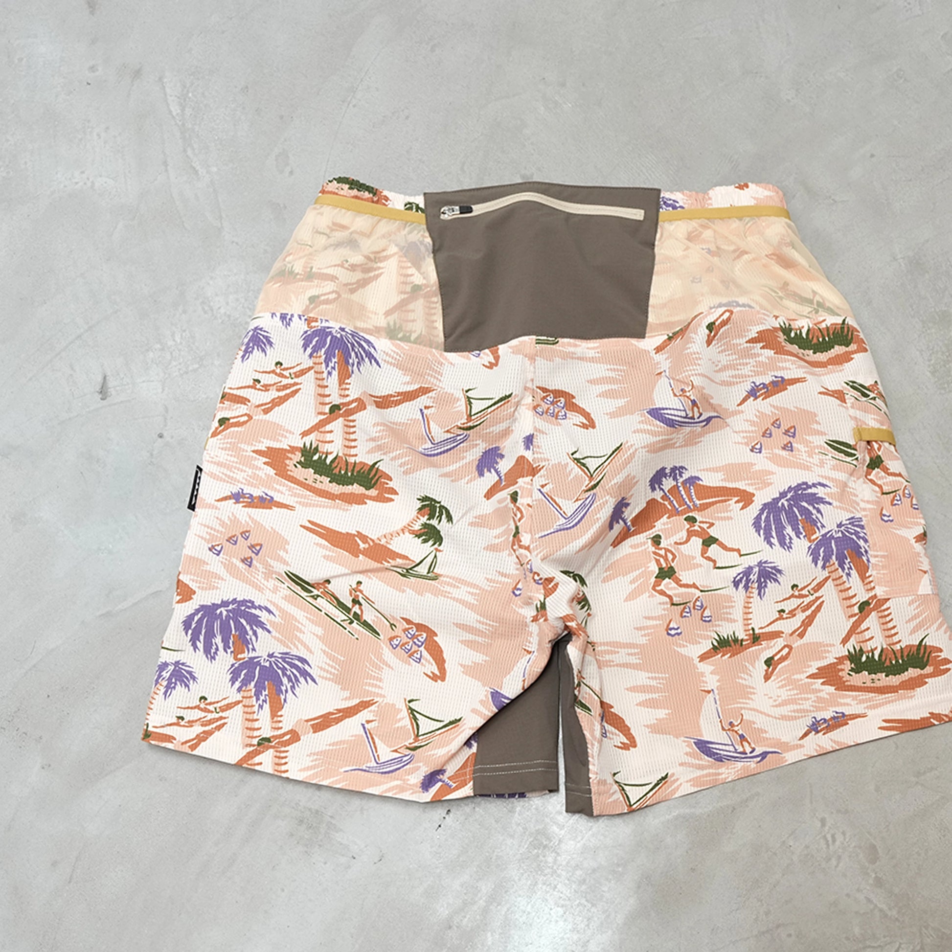 Mountain Martial Arts マウンテンマーシャルアーツ MMA 7-pockets Run