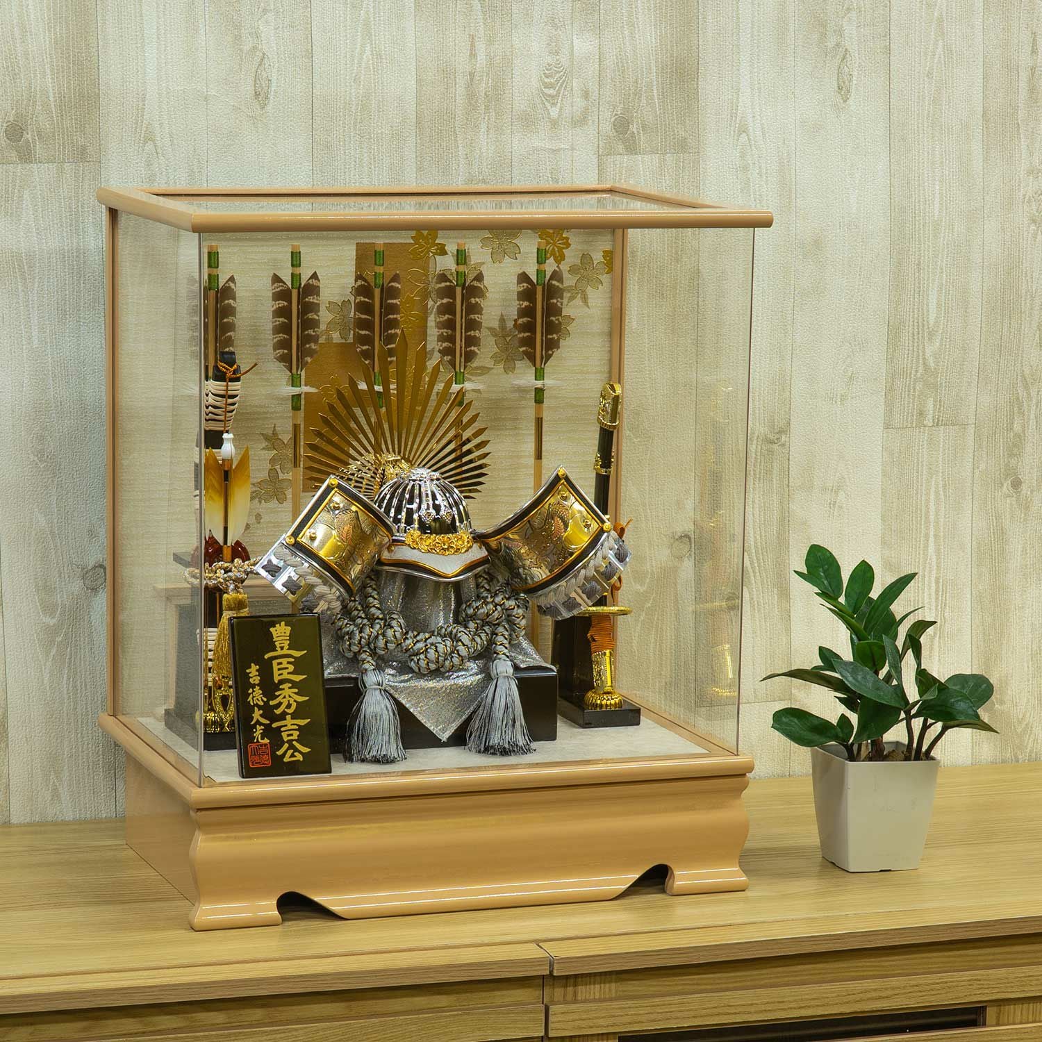 ケース入り飾り 商品一覧 | 雛人形（ひな人形）・五月人形の吉徳