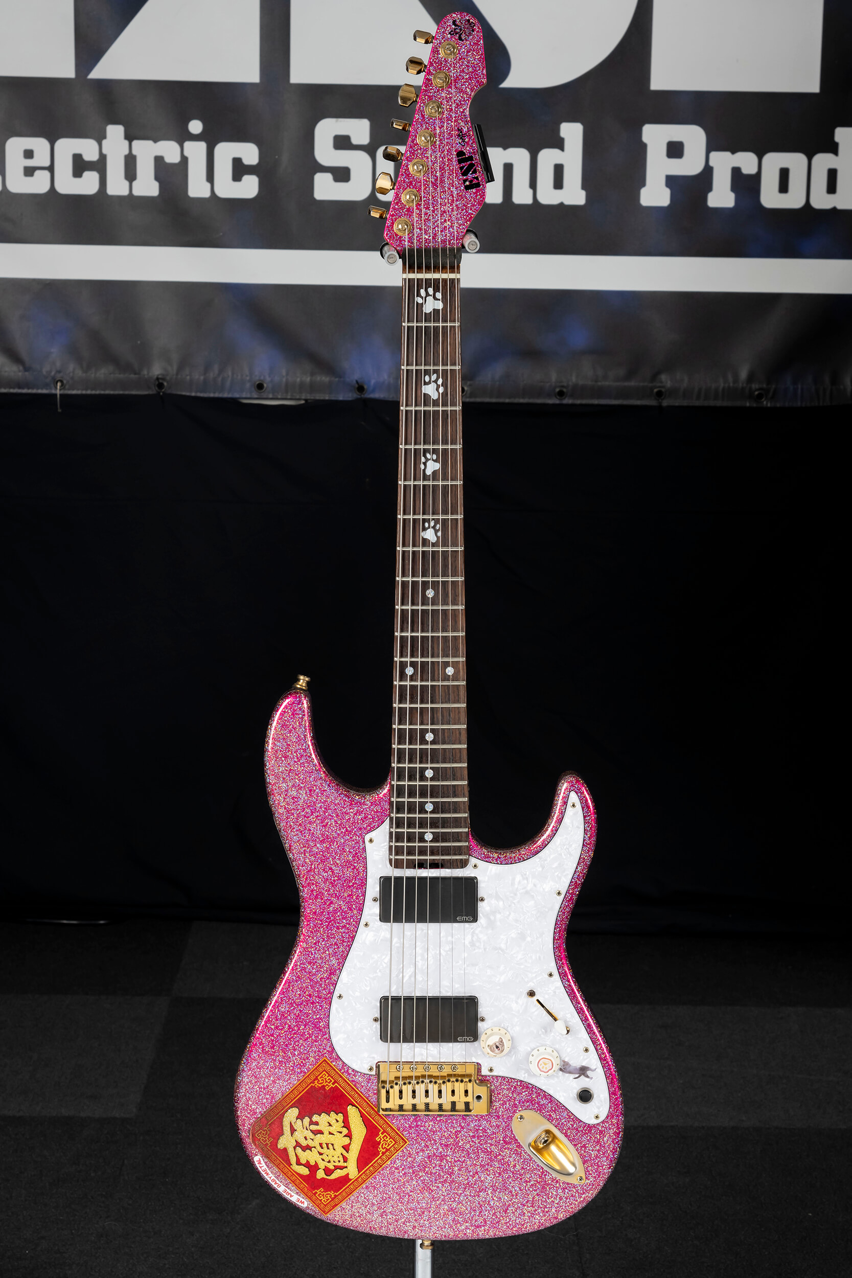 映像］大村孝佳『Angels In The Dark』レコーディング使用機材を一挙大