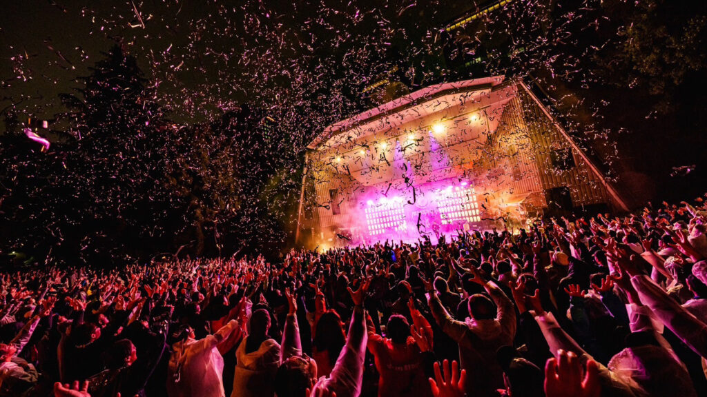 NEMOPHILA、野音初ワンマンで全49曲を完奏 2025.5.6 ＠日比谷野外大