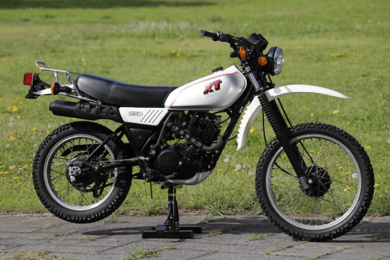 バイクメンテDIY] 1980 XT250：ヤマハ初の4ストトレールのVMキャブを