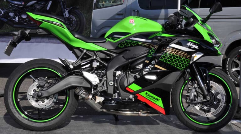 続々リリース！ニンジャZX-25R用新作パーツセレクション〈×7ブランド