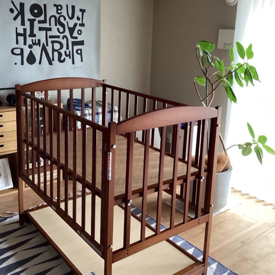 ハイタイプベッド カインド | 国産ベビーベッド製造メーカー ヤマサキ