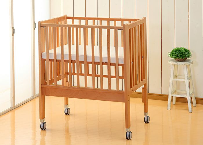 国産ベビーベッド製造メーカー ヤマサキ