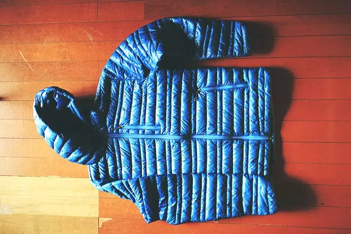 パタゴニア ウルトラライトダウン 1年を通して使える｜化繊ジャケット