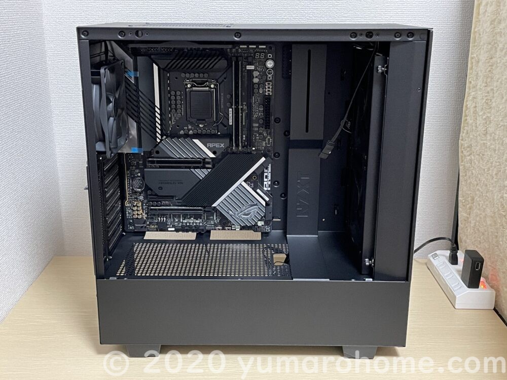 自作PC】付属品豊富でコスパが高い「NZXT H510 Elite」でNZXT統一で
