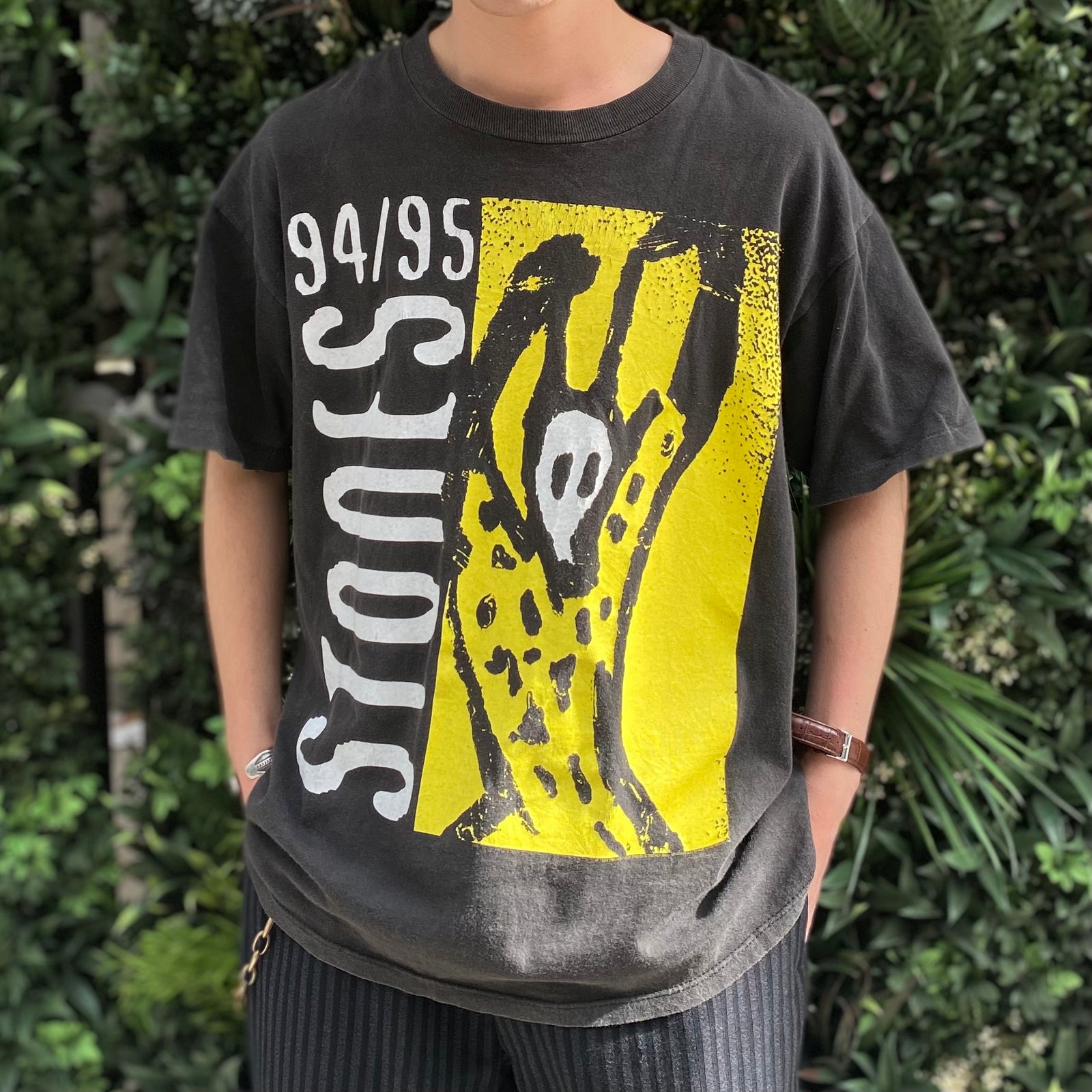 064E2DD6-4F1F-4CAE-BC00-