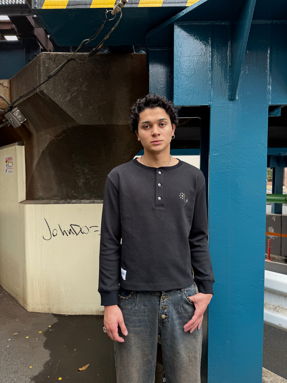 フラワースタッズサーマルTシャツ – YZ