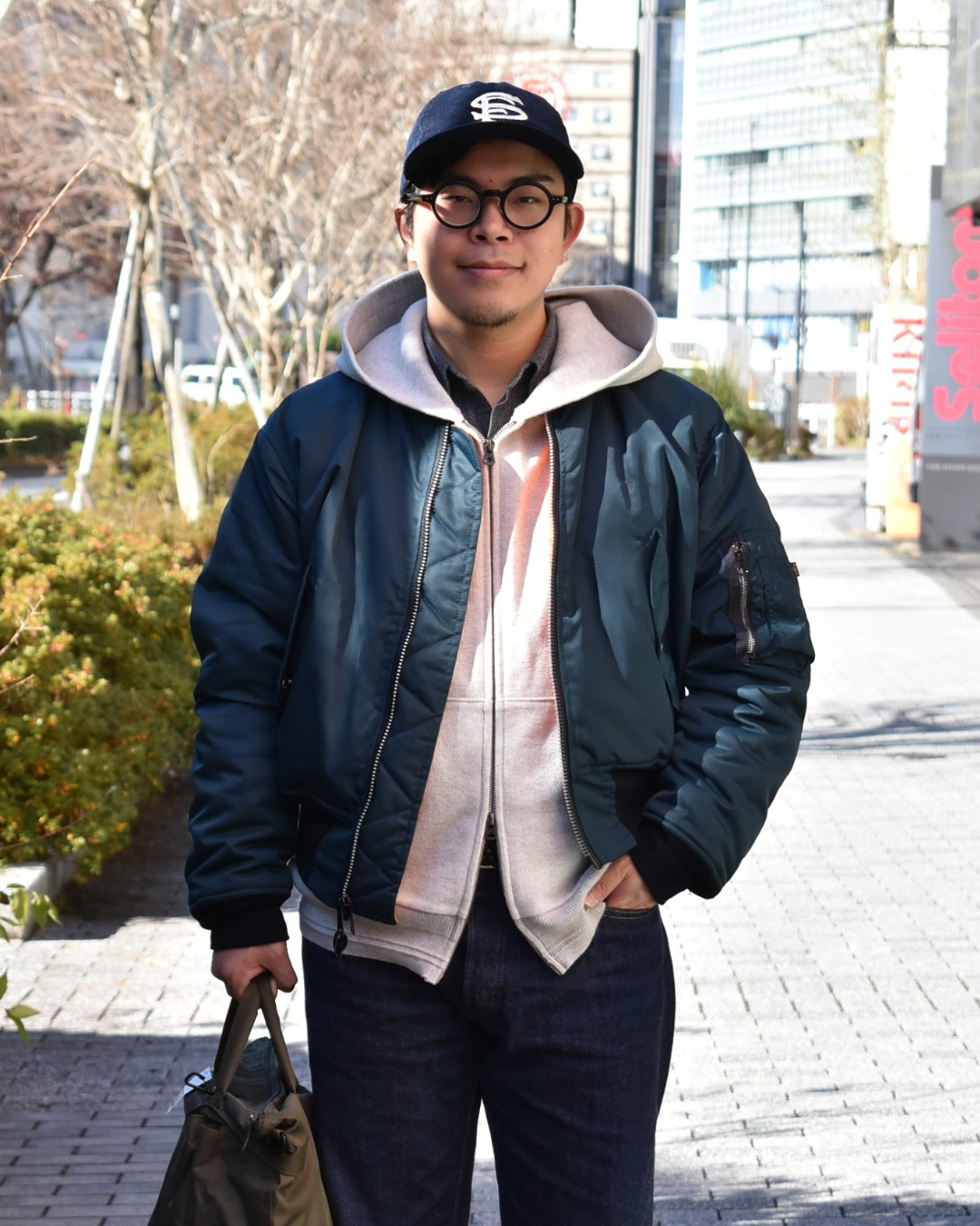 UN-USELESS（アンユースレス）スウェットとニットの融合”SWKNIT