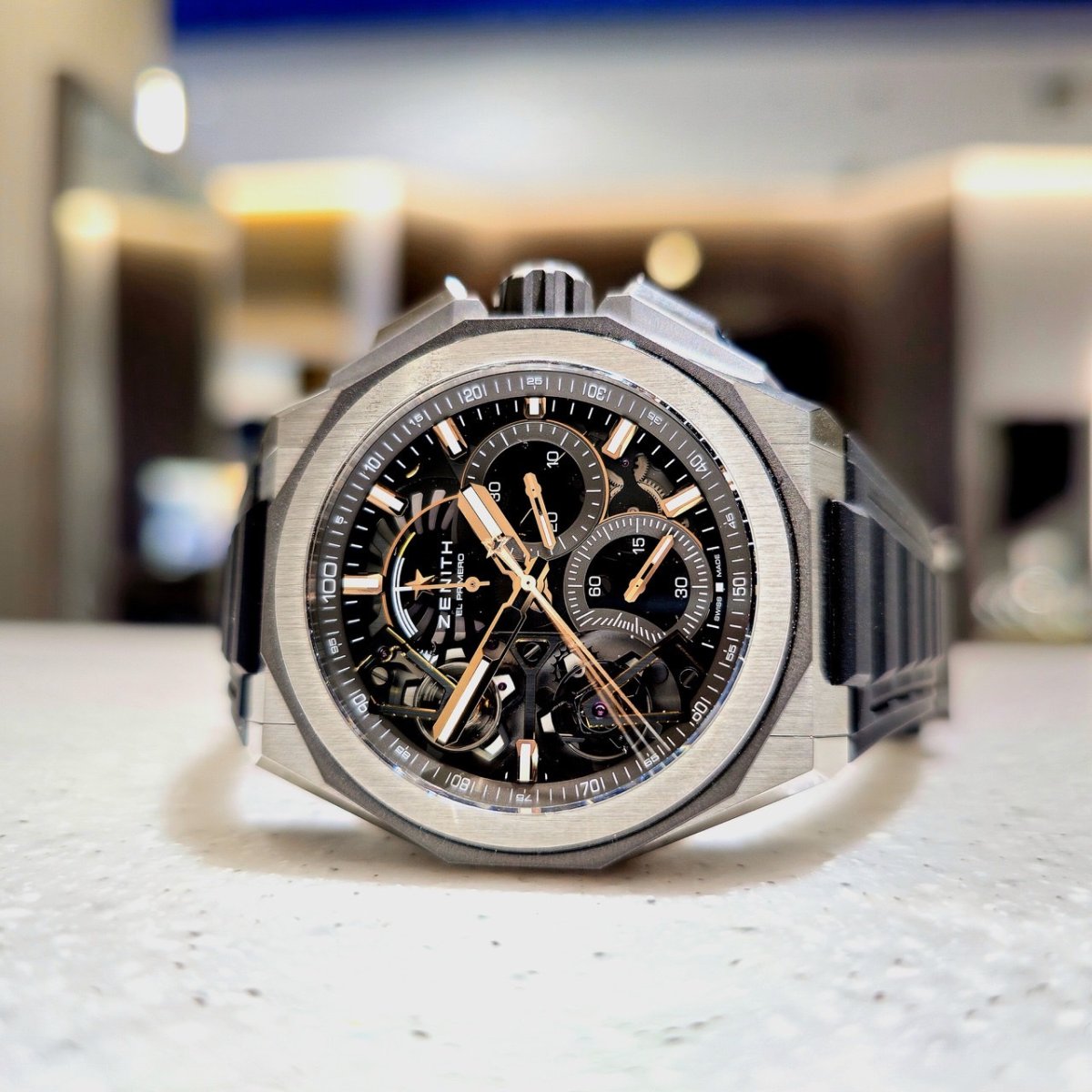 ゼニスの技術を極限まで高めた世界最高峰のクロノグラフ「デファイ