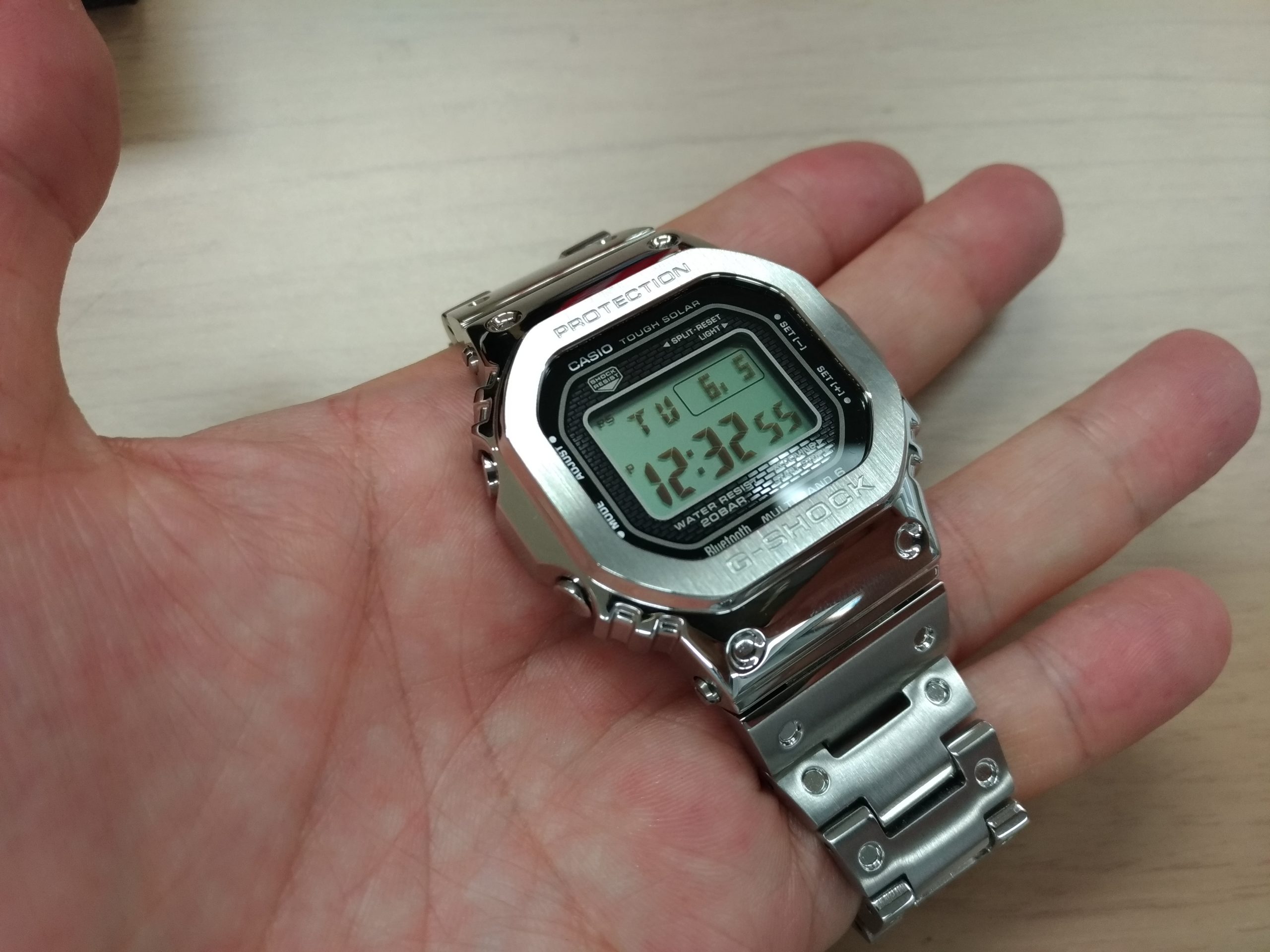 レビュー】CASIO G-SHOCK GMW-B5000D-1JF ROYAL”G”OAK 35周年に誕生
