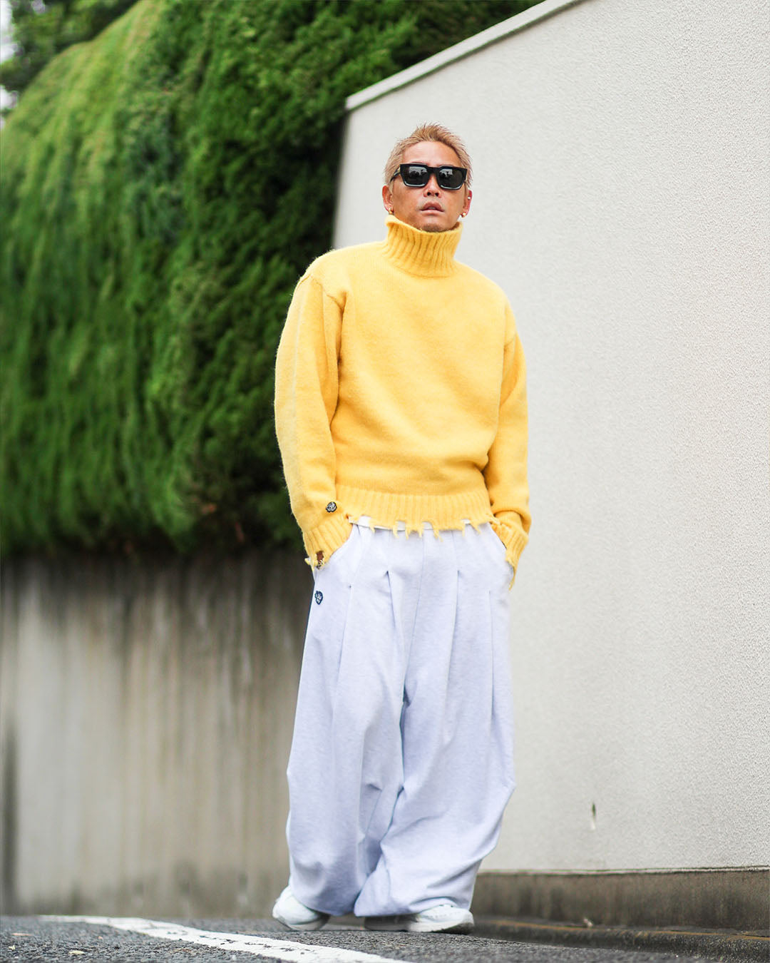 タートルネックニットセーター – LIBEIRO